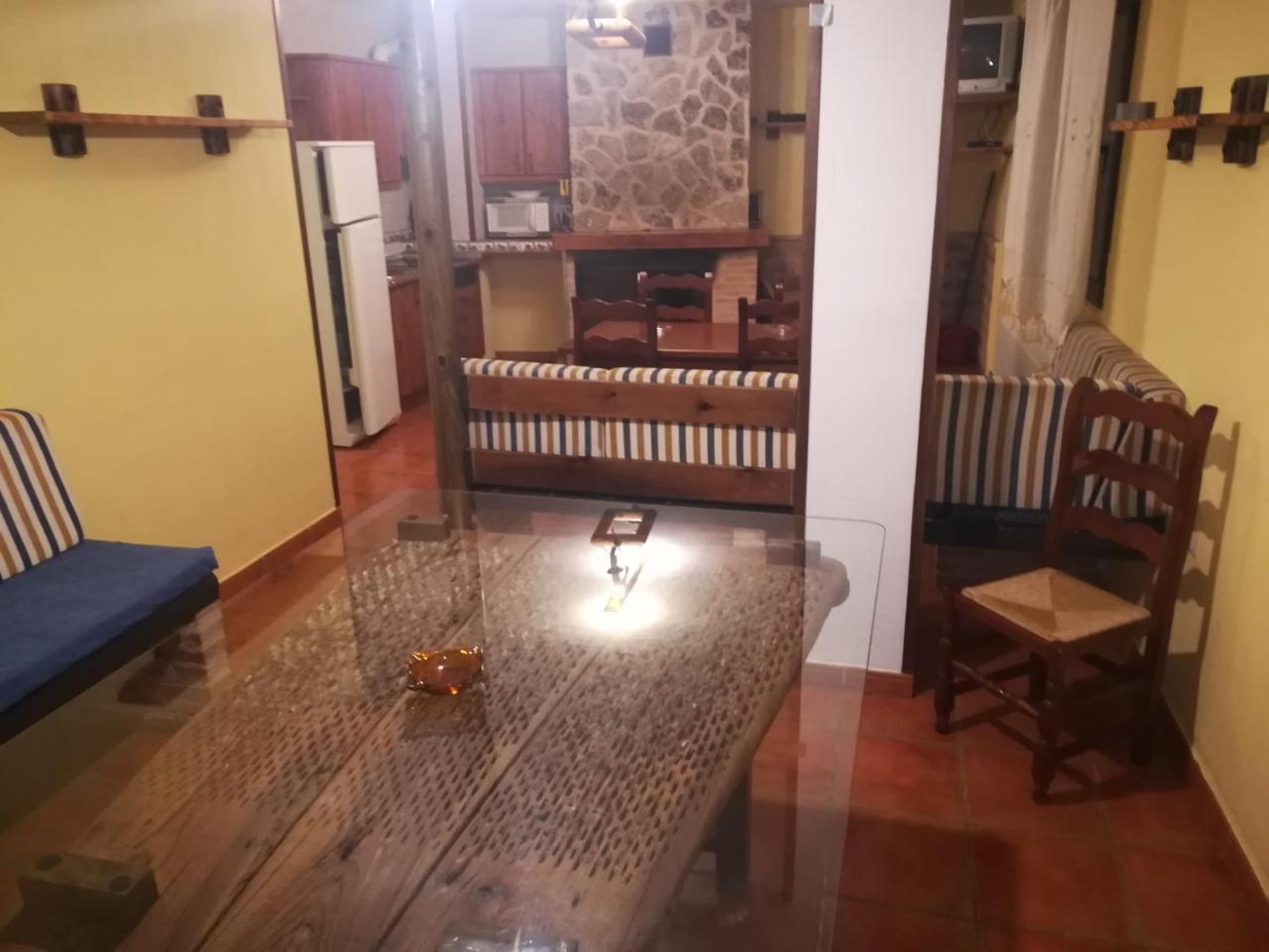 בית הארחה Buenache de la Sierra 	Fuente Del Gamellon מראה חיצוני תמונה