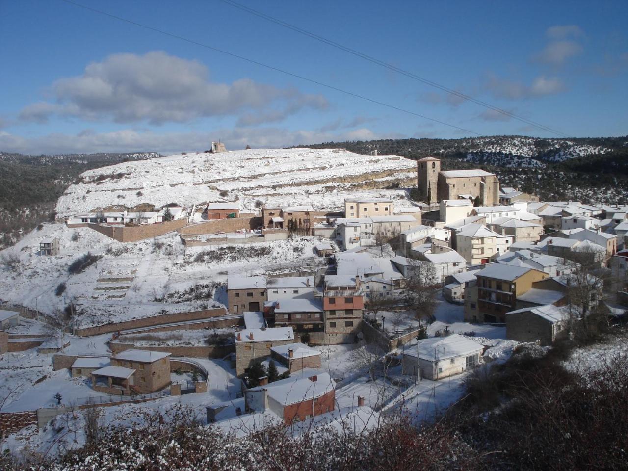 בית הארחה Buenache de la Sierra 	Fuente Del Gamellon מראה חיצוני תמונה