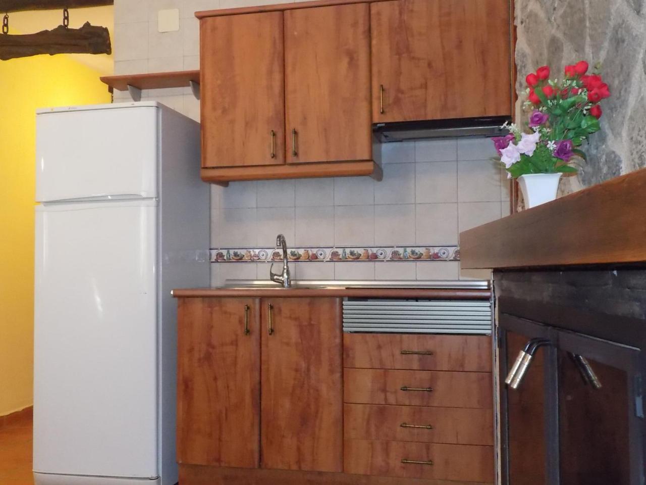 בית הארחה Buenache de la Sierra 	Fuente Del Gamellon מראה חיצוני תמונה